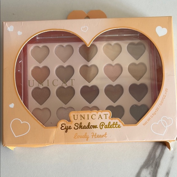 Unicat Lovely Heart Eyeshadow Palette - Brown and Cream Shades - Picture 2 of 4